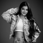 Yaritza Velez - @yaritza_velezg - Instagram