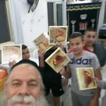 yaron friedman - @noarmevimashiach - Instagram