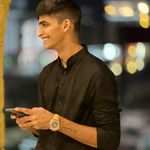 Yash Kothari - @yashhhh_08 - Instagram