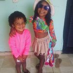 Yasmin && Wallace - @diadiadosirmaos - Instagram