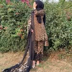 Yasmin Ansari - @yasmin.ansari.27 - Instagram