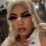Yasmine Gray - Facebook