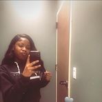 Yasmine Holmes - Facebook