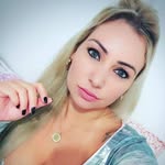 Yasmine Lambert - @yasmine.lambert206 - Instagram