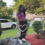 Yasmine Phillips - @everythingyazzie - Instagram