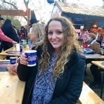 Yasmine Steele - Facebook