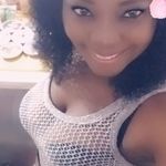 Yenny Solis - @helen.solis.77 - Instagram