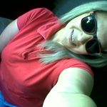 yeny flores - @yenyflores19 - Instagram