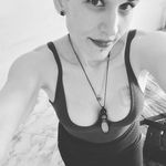 Yesika Morales - @yesika541982 - Instagram