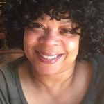 Yolanda Bronson - @hattc30dkv - Instagram
