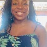 Yolanda Gregg - @yolanda_makes_okay_drinks - Instagram