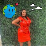 Yolanda Chevelle Holloway-Leake - @yolanda_leake - Instagram