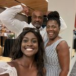 Yolanda - @yolandareddrogers - Instagram