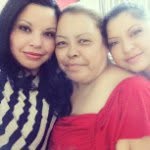 Yolanda Robledo - @yolyenmascarada - Instagram