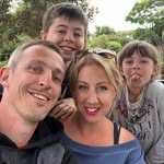 Yolanda, Simon, Finley, Imogen - @team_banks_ - Instagram
