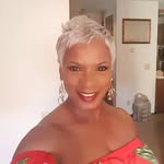 Yolanda Tolson - @suenotcup - Instagram