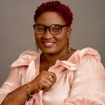 Yolanda Ward - @yoliemw - Instagram