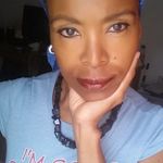 Yolande Smith - @yolyvegan - Instagram