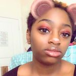 Yolande Smith - @yolande.smith.18294 - Instagram