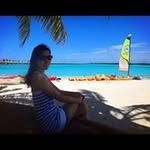 Kelly Yoonjin Lee - @yoonjinleee - Instagram