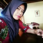 Yuli Ana - Facebook