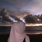 Yuli Han - Facebook