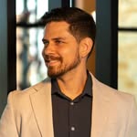 Yuri Torres - @yuri.torres.htx - Instagram