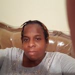 Yvette Barker - @yvette.barker.182 - Instagram