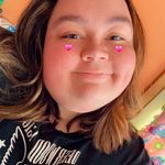 Yvette Blume - @blumeyvette98 - Instagram