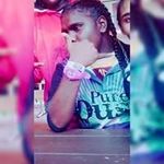 Yvette Booth - @yvettebooth2000 - Instagram