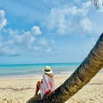 Yvette Korec - @yvettebrighton - Instagram