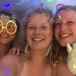 Yvette - @yvetteburger - Instagram