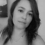 Yvette Casas - @bettowershouses - Instagram