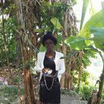 Yvette Charles - @boulouttelafortune - Instagram