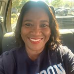 Yvette Crump - @crumpyvette - Instagram
