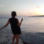 Ivette G - @run_yvette_gold - Instagram