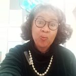 Yvette Howell - @yvethowe - Instagram
