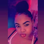 Quenn Pink - @yvette.jean.790 - Instagram