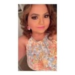 Yvette🤍 - @yvettelares - Instagram