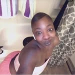 Yvette Oakley - @oakleykeykey - Instagram