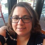 Yvette Salas - @yvette.salas.52 - Instagram