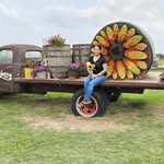 Yvette Salinas - @yvesal16 - Instagram