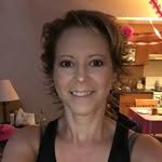 Yvette - @yvetteschell - Instagram