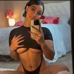Yvette White - @yvette.white22 - Instagram
