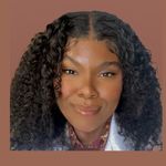 Desrae Yvette woods| pharmacy student - @dw_pharmlife - Instagram