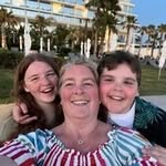Yvonne Dolan - @yvonnetitch - Instagram