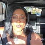 Yvonne May - @yvonnemiracles111 - Instagram