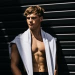 Zac Moore - @zacmoorefitness - Instagram