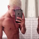 omfg zach is hot  ♡ - @hotty.zach - Instagram