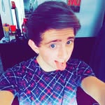 zach - @zachhouse30 - Instagram